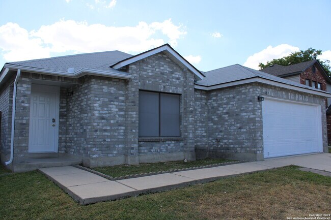 Building Photo - 6003 Limestone Mill Dr