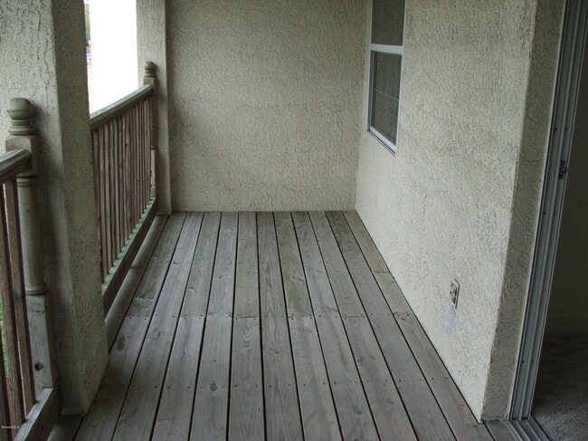 Building Photo - 7957 Evelyn Ct