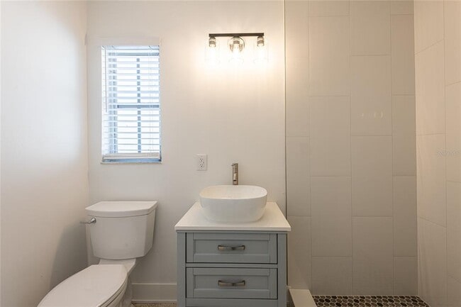 Building Photo - 2505 Gulf Blvd