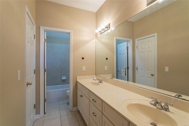 Building Photo - 8855 Marston Way