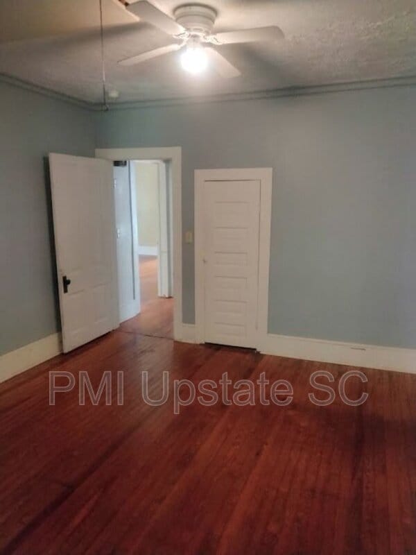 Building Photo - 129 Academy St