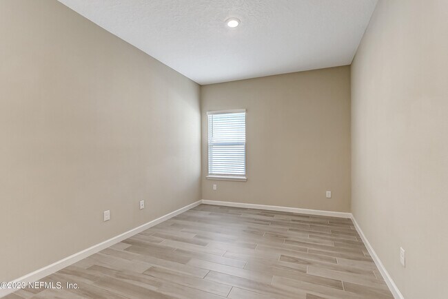 Building Photo - 9222 Gilmore Grove Way