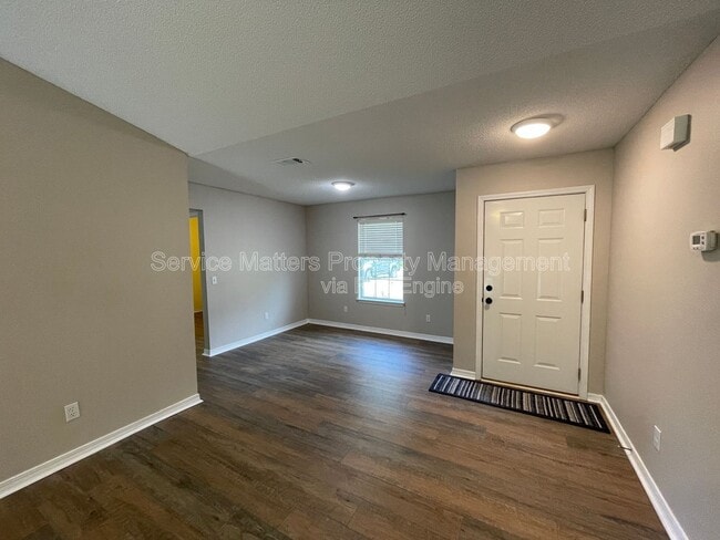 Building Photo - 4538 Chantilly Way