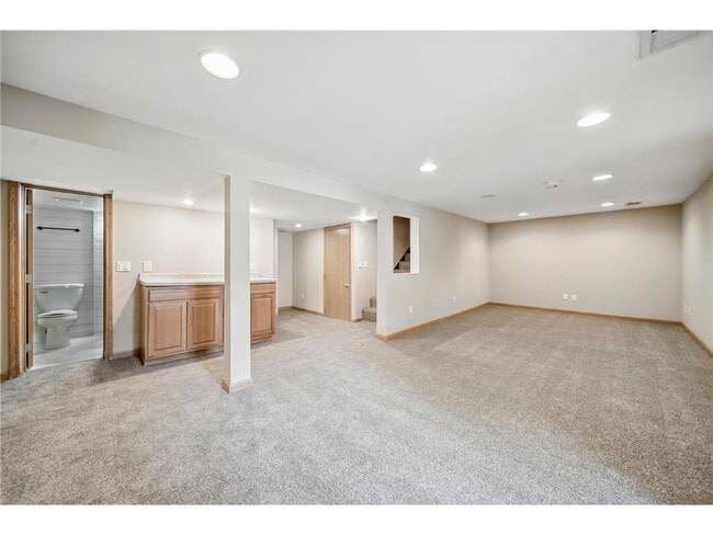 Building Photo - 4212 Princeton Ave