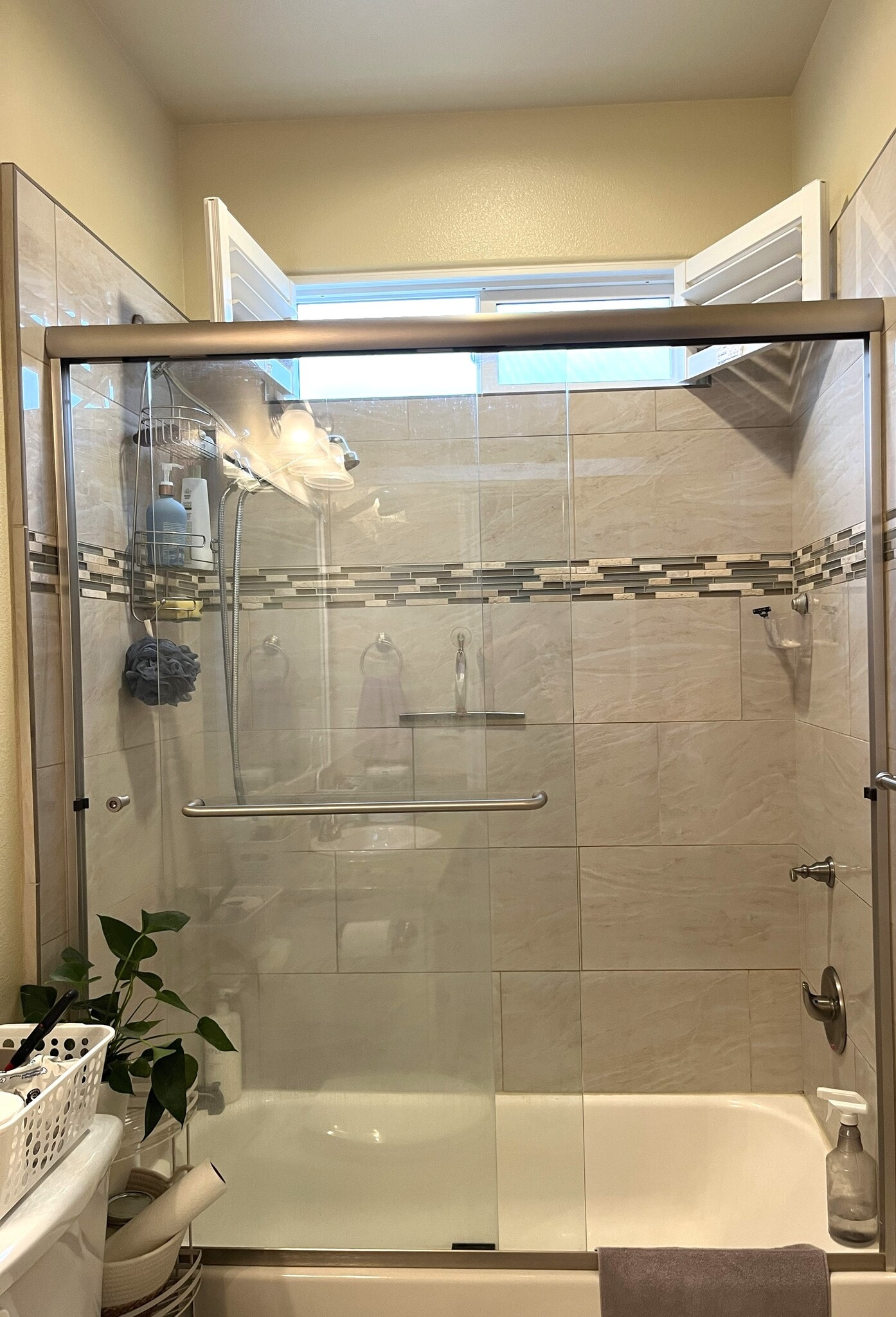 Building Photo - 358 Reddington Dr