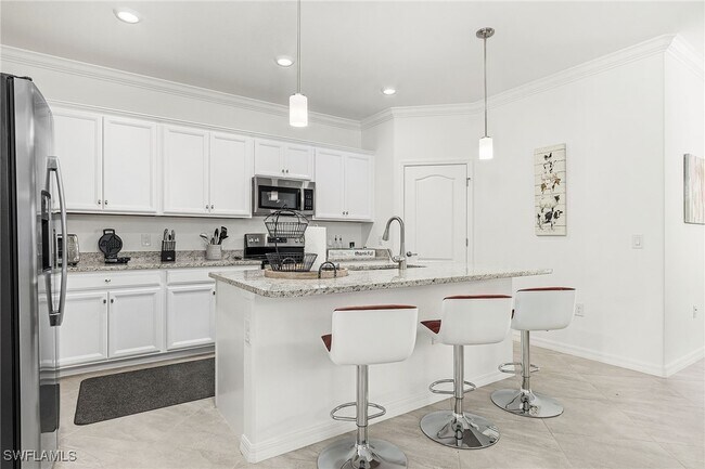 Building Photo - 11536 Shady Palm Wy
