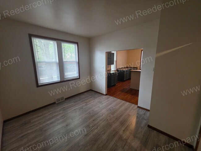 Building Photo - 203 142nd St