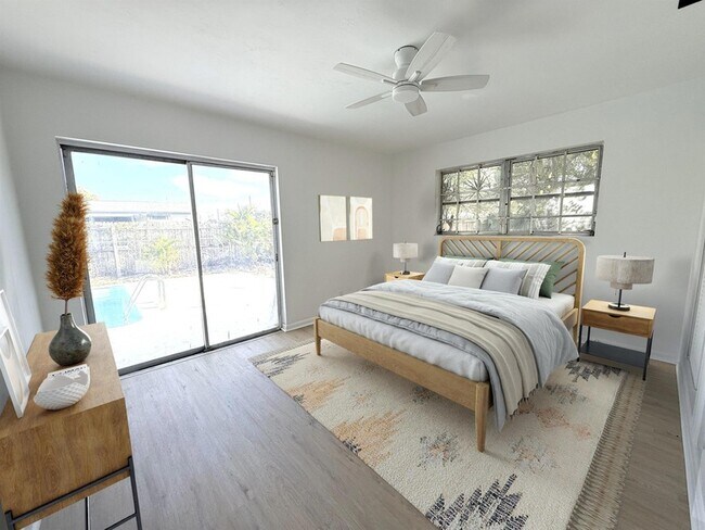 Building Photo - 210 W 23rd St