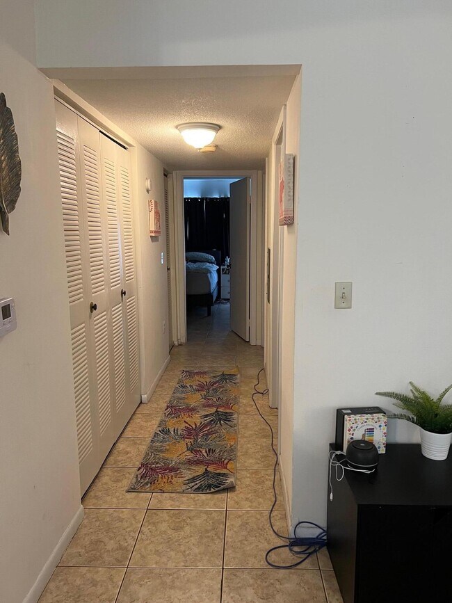 Building Photo - 815 Boynton Beach Blvd