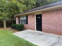 Building Photo - 1030/1032 Nash Ct