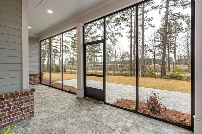 Building Photo - 3430 Steinbeck St