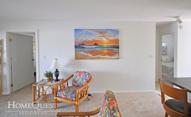 Building Photo - Fully Furnished Meridian East 2BR / 1.5BA ...