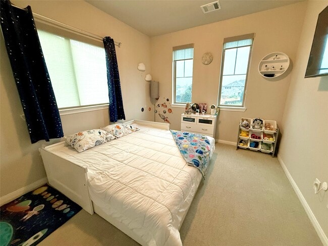 Building Photo - 15782 Cairnwell Bend Dr