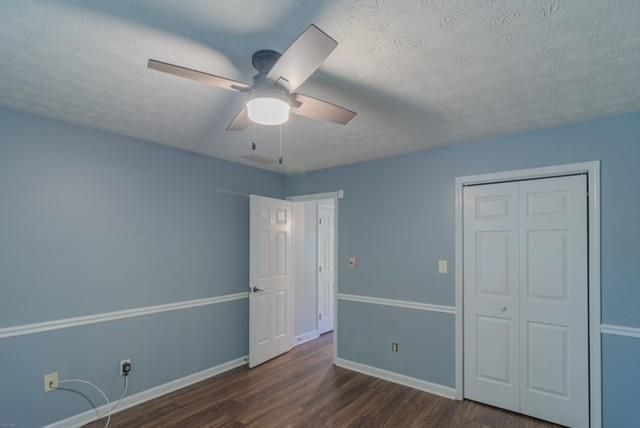 Building Photo - 2120 Weatherstone Cir SE