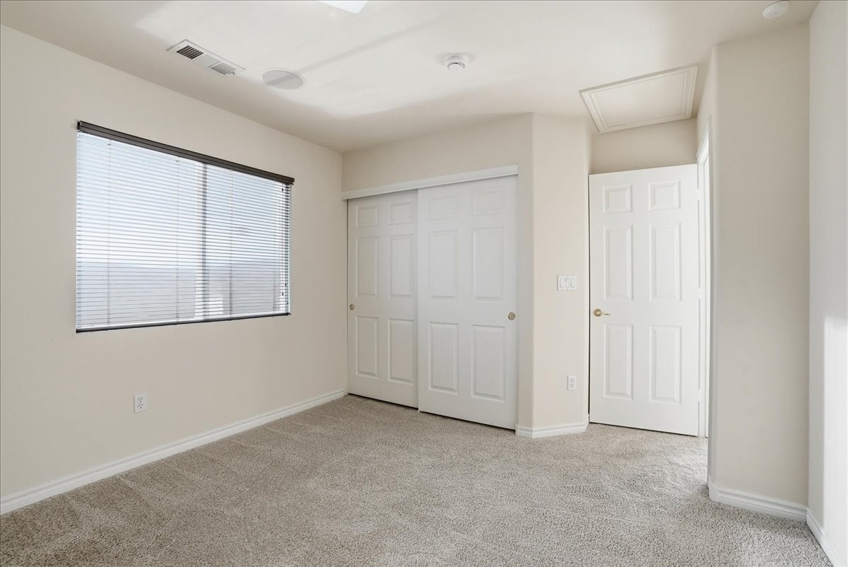 Building Photo - 1339 Echo Creek St