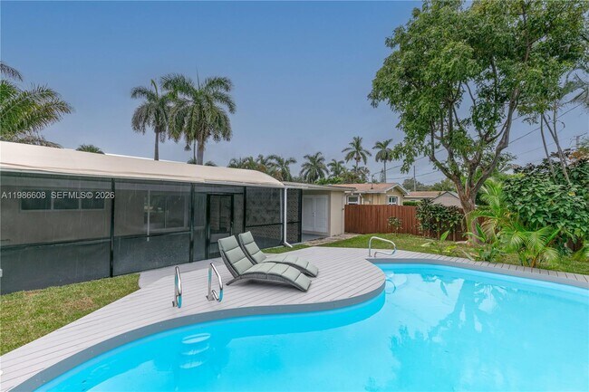 Building Photo - 1507 Harding St