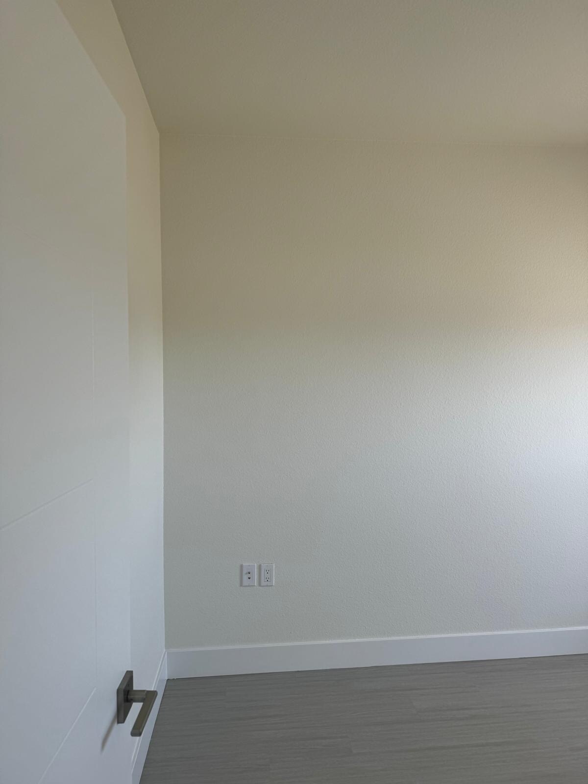 Building Photo - 2125 Moffett Rd