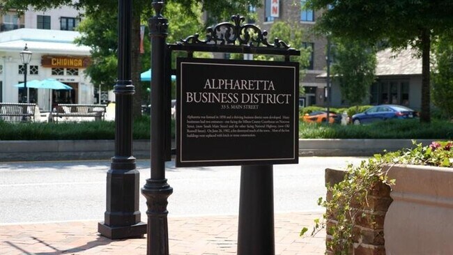 Building Photo - 12080 Greenmont Walk