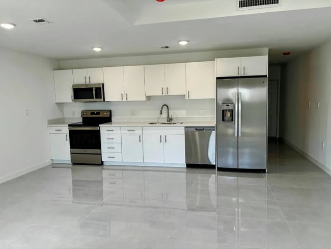 Building Photo - 14559 SW 261st St