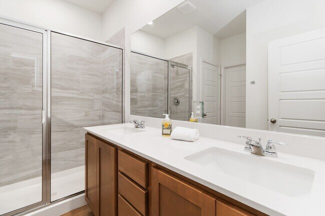 Building Photo - 2 Weeks Free! Brand New 4BR Home | Primary Suite Downstairs & Private Yard