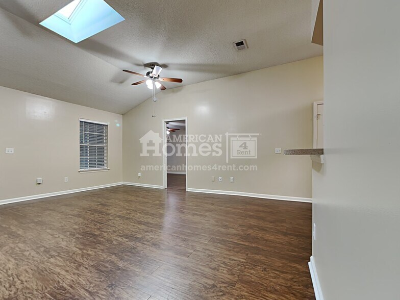 Building Photo - 96014 Sea Winds Dr