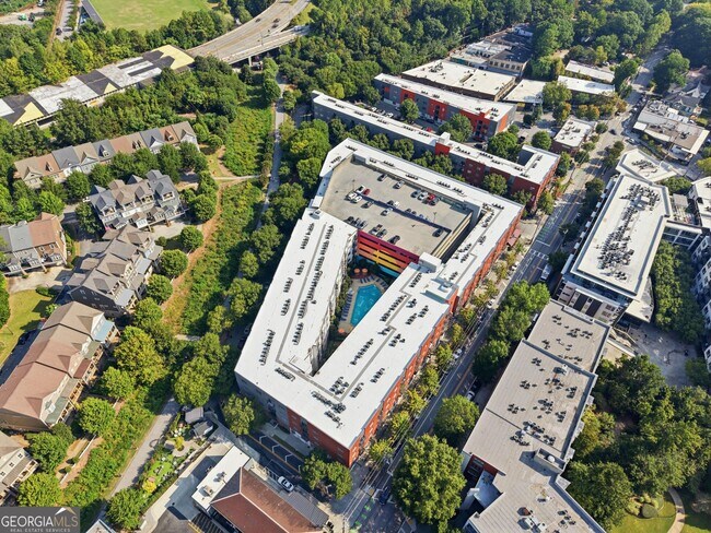 Building Photo - 200 N Highland Ave NE