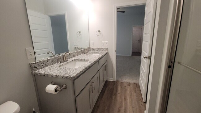 Building Photo - Huntsville Haven with Granite Elegance!" D...