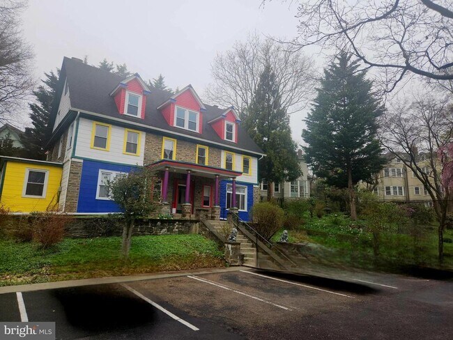 Building Photo - 538 Church Rd