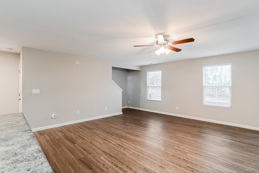 Building Photo - 1603 Joseph Hewes Ct