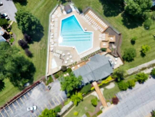 Building Photo - 1512 Oriole Ln