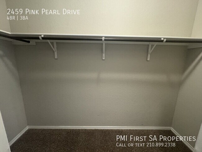 Building Photo - 2459 Pink Pearl Dr