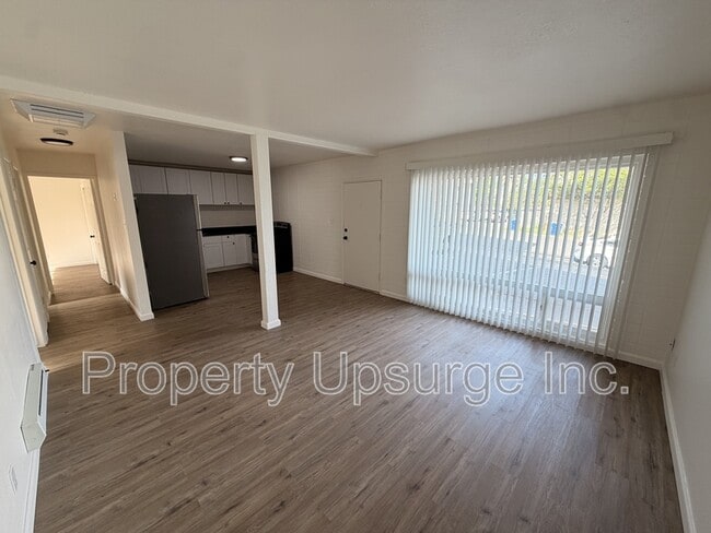 Building Photo - 2405 Old Eureka Way