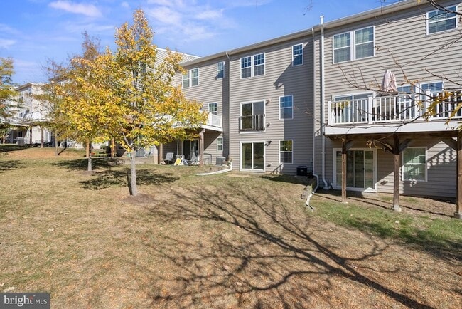 Building Photo - 407 Susan Cir