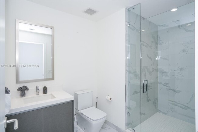 Building Photo - 851 NE 1st Ave