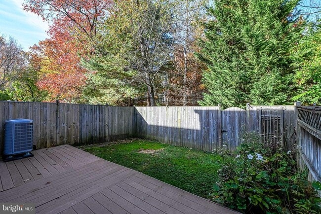 Building Photo - 2312 Wheystone Ct