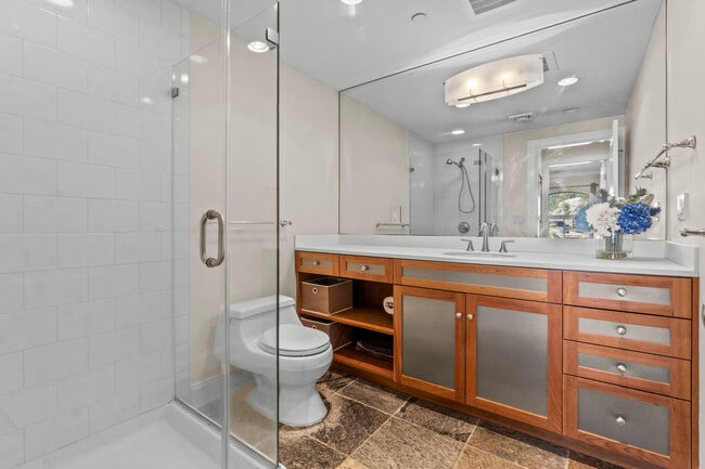 Building Photo - 17 Water St