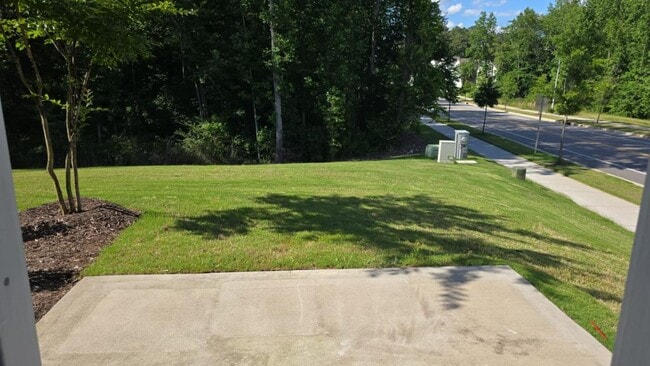 Building Photo - 3315 Oak Pass Dr