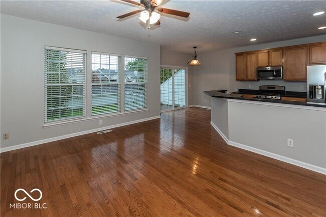 Building Photo - 11840 Harvard Ln