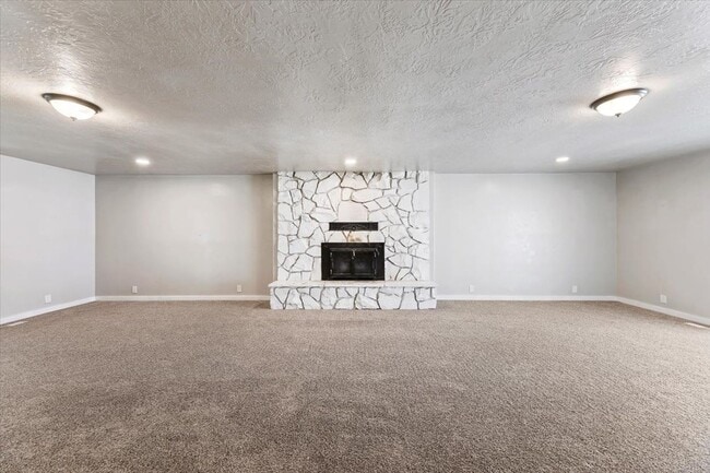 Building Photo - 297 Bard Ave