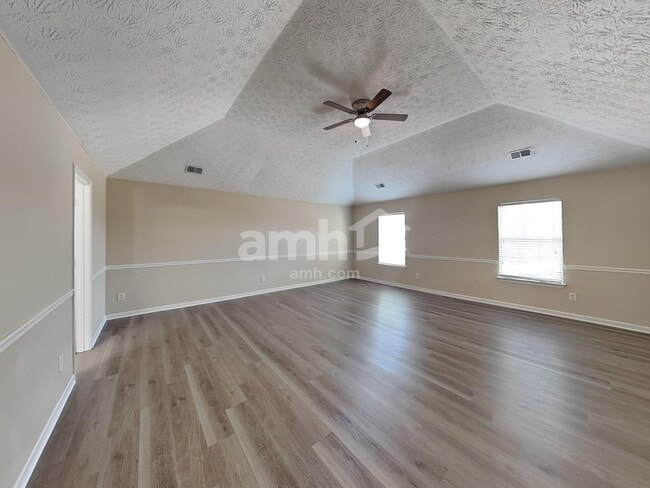 Building Photo - 3705 Sidda Way