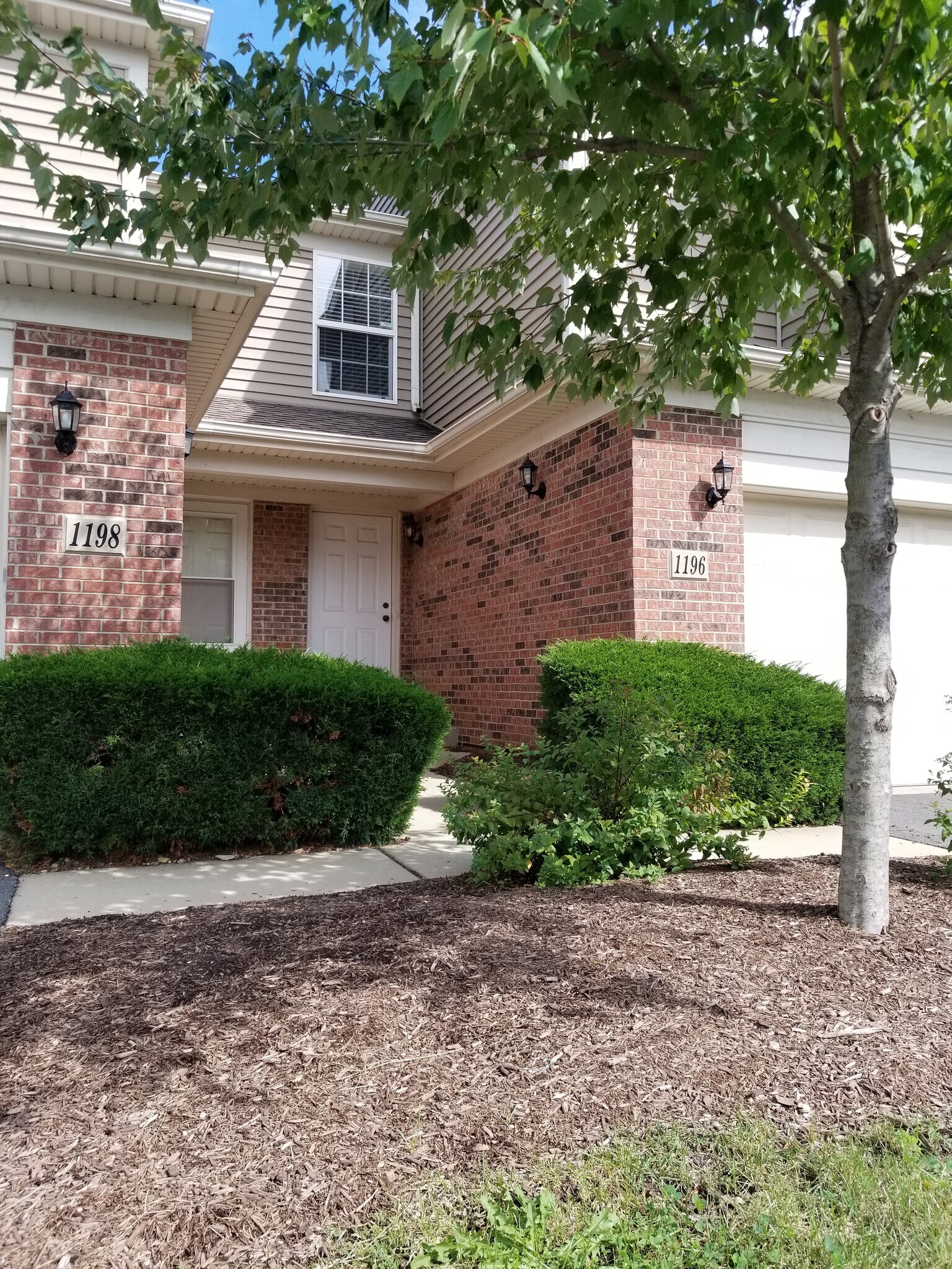 Building Photo - 1196 Megan Ct