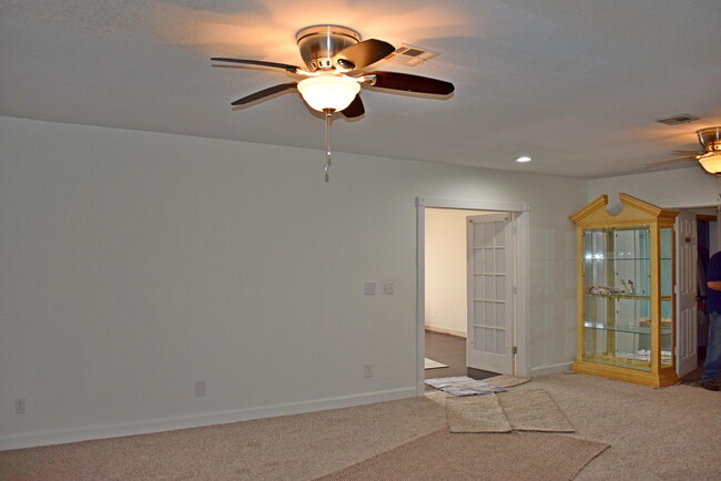 Building Photo - 6271 W Cedar Meadows Ln