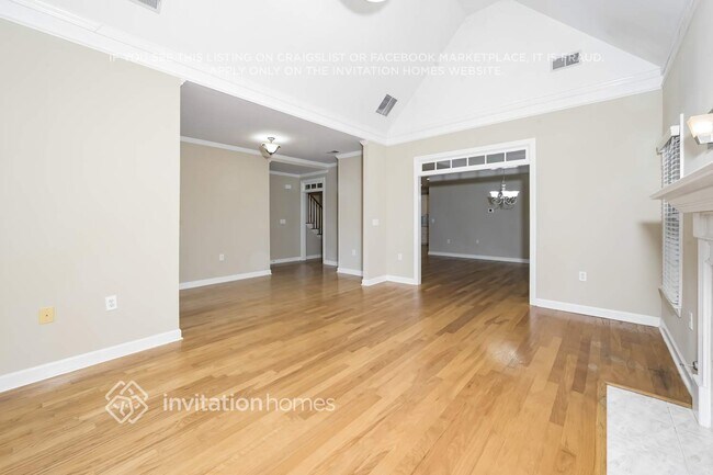 Building Photo - 1920 Hickory Station Cir