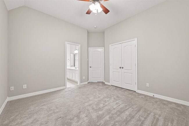 Building Photo - 22718 Emily Park Ln