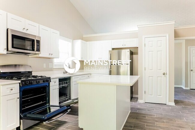 Building Photo - 5 Bedroom Pet-Friendly Home in Conley, GA with Main Street Renewal
