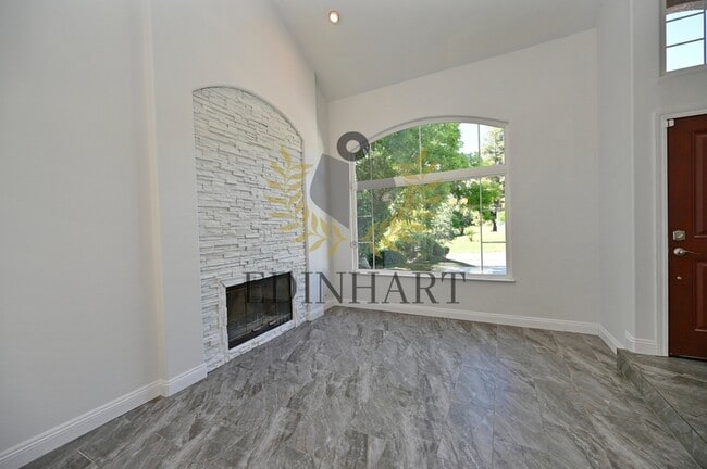 Building Photo - 21678 Eastmere Ln