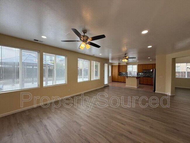 Building Photo - 1830 Persimmon Way