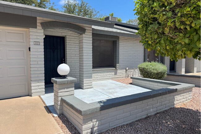 Building Photo - 1Bed/2Bath Furnished House in 55+ Age-Restricted Community in East Mesa!