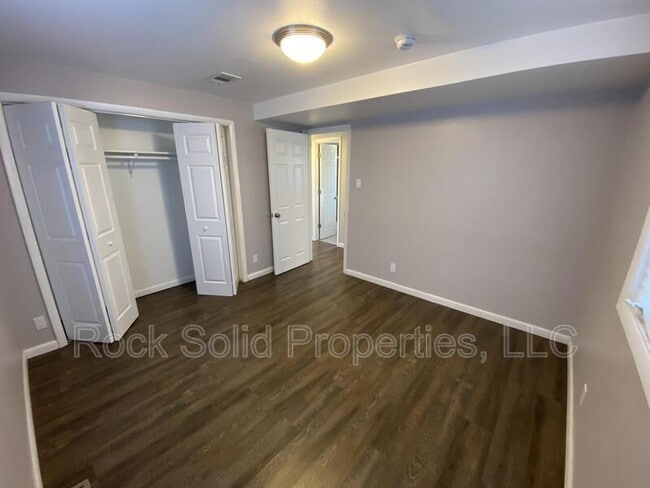 Building Photo - 2020 Dunn Ave