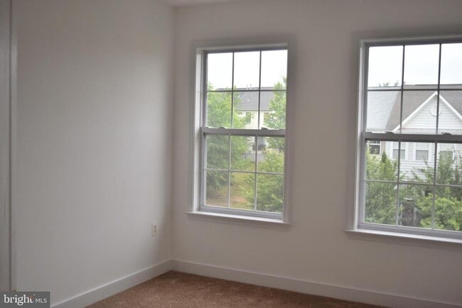 Building Photo - 15435 Binder Ct